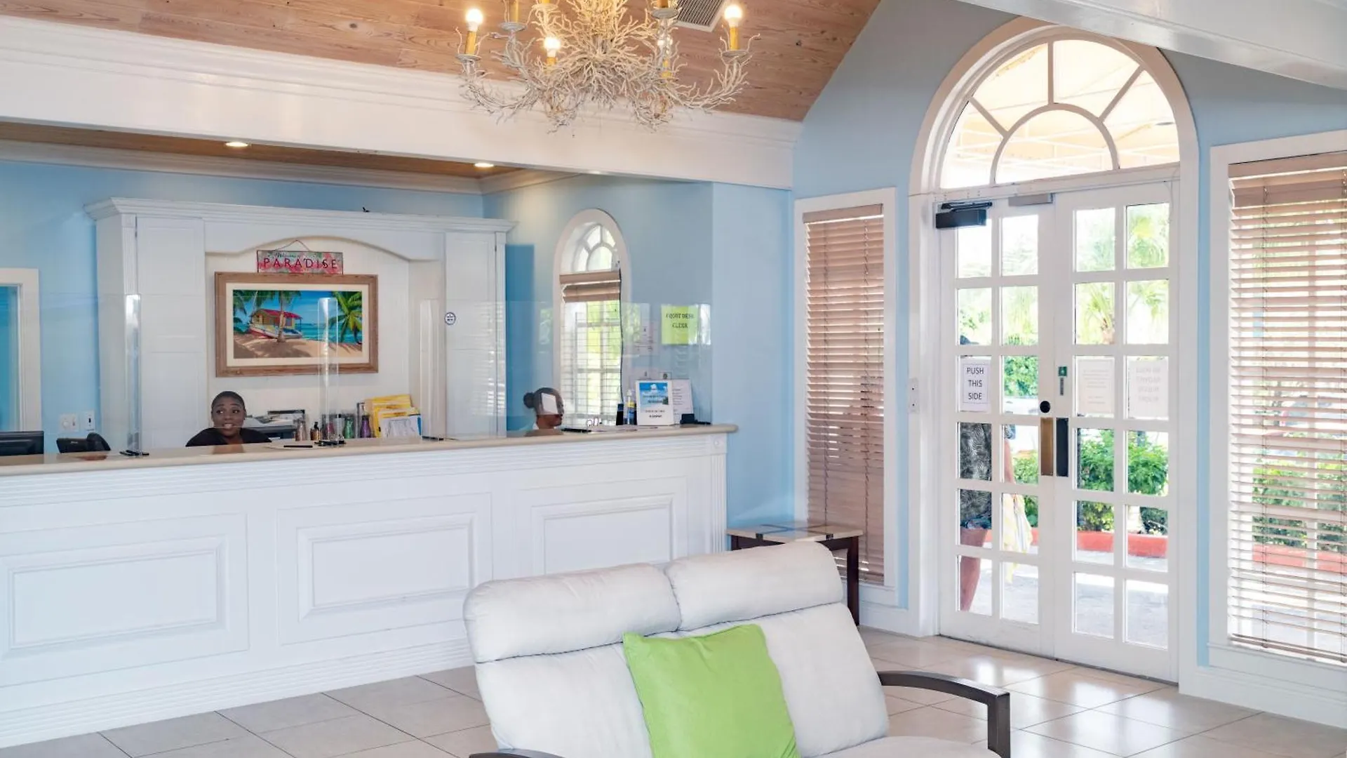 Perfect Island Retreat At Paradise Island Beach Club Villas 0*,